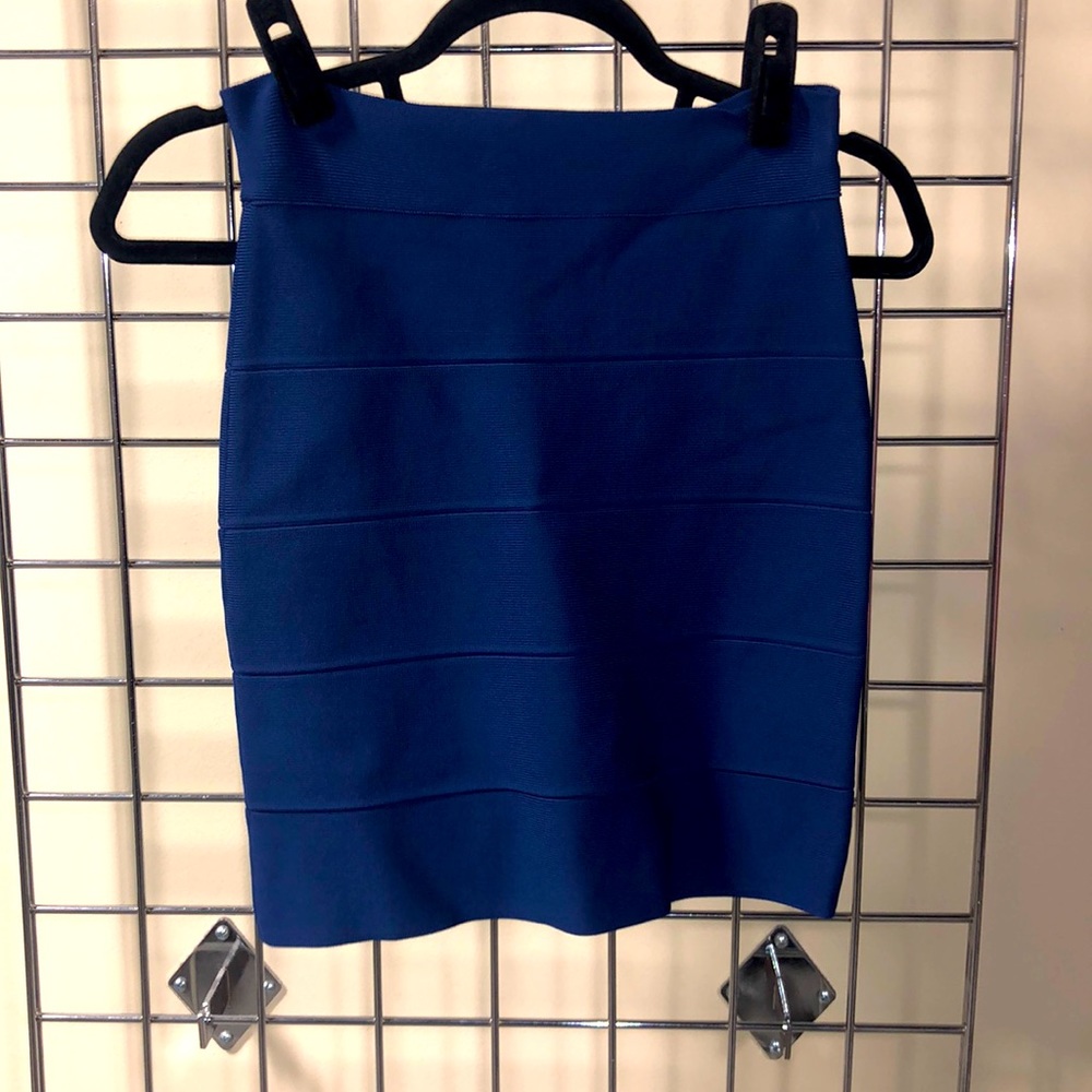 Body on skirt